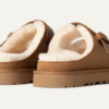 Greenport Strap Slide