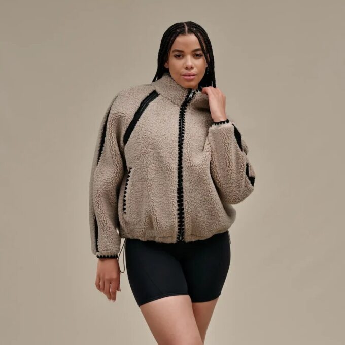 Nikia Crochet UGGfluff -takki Nikia Crochet UGGfluff -takki