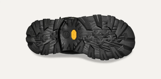 UGG MetroPeak