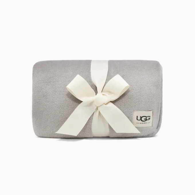 UGG-peitto