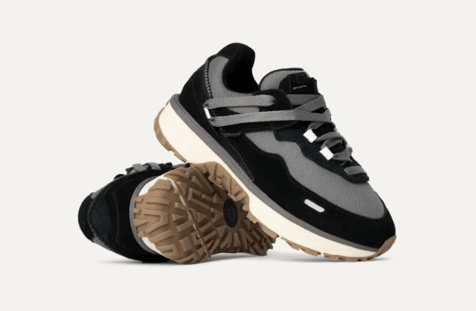 UGG RetroFi Low
