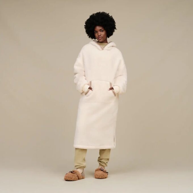 UGGfluff Oversized Hoodie UGGfluff Oversized Hoodie